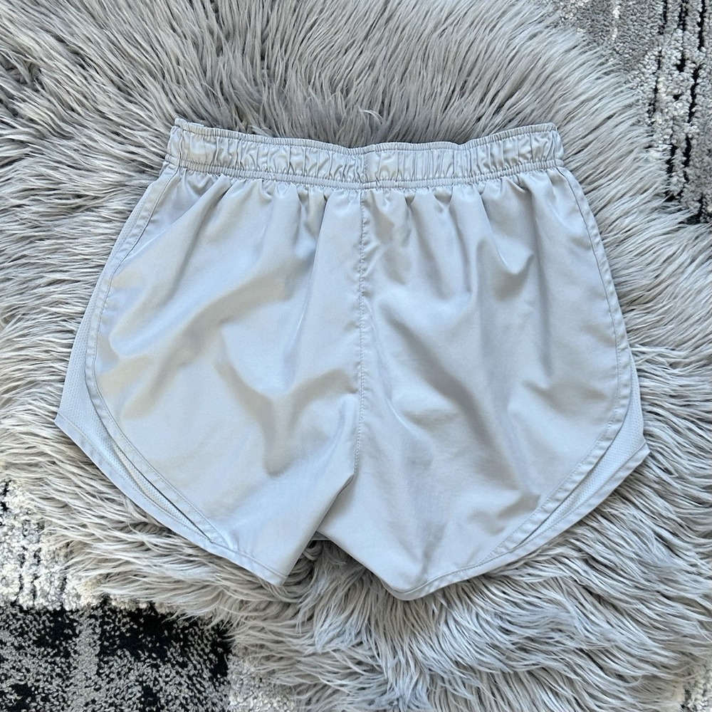 Nike Shorts Womens Gray Dri-Fit Lined Elastic‎ Waist Running Shorts Size Small - Picture 3 of 3